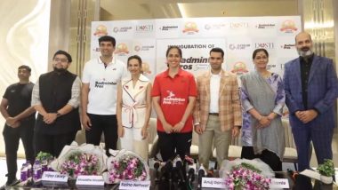 Badminton Pro Academy: साइना नेहवाल ने मुंबई के मोंटे साउथ में बैडमिंटन प्रो अकादमी का किया शुभारंभ