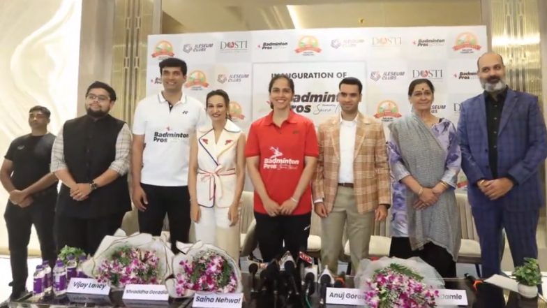 Badminton Pro Academy: साइना नेहवाल ने मुंबई के मोंटे साउथ में बैडमिंटन प्रो अकादमी का किया शुभारंभ