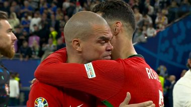 Cristiano Ronaldo Consoles Pepe: यूईएफए यूरो से बाहर हुई पुर्तगाल, डिफेंडर पेपे के रोने पर क्रिस्टियानो रोनाल्डो ने दी सांत्वना, देखें तस्वीरें