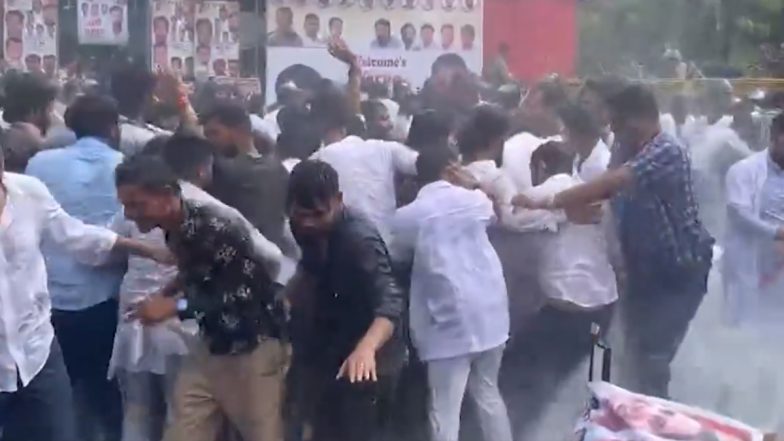 NEET Sacm Case: भोपाल में राष्ट्रीय पात्रता व प्रवेश परीक्षा लीक मामले को लेकर कांग्रेस का प्रदर्शन