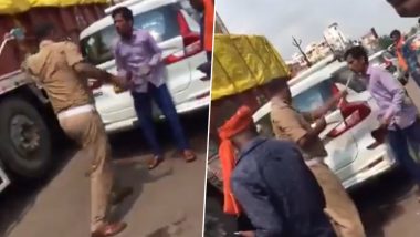 Viral Video: सावधान! लखनऊ की सड़कों पर गाड़ी खड़ी करना पड़ सकता है महंगा, पुलिसवाले बिना पूछे बरसा रहे हैं डंडे