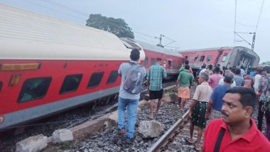 Jharkhand Train Accident Video: झारखंड में बड़ा रेल हादसा, हावड़ा-मुंबई मेल पटरी से उतरी, 2 की मौत, 50 घायल, मदद के लिए Help लाइन नंबर जारी