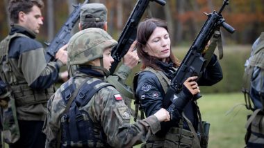 Poland's Army Prepared For War: पोलैंड की सेना युद्ध के लिए पूरी तरह तैयार, रूस और बेलारूस की सीमा पर सैनिकों की संख्या बढ़ाई!