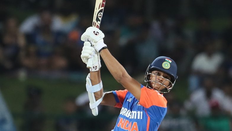 IND Beat SL 2nd T20I: दूसरे टी20 मुकाबले में टीम इंडिया ने श्रीलंका को 7 विकेट से रौंदा, सीरीज में हासिल की अजेय बढ़त