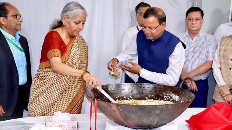 Budget 2024: मिडिल क्लास को बजट में राहत के संकेत, होम लोन के ब्याज पर टैक्स में छूट मिलने की उम्मीद