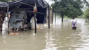 Gujarat Rains: भारी बारिश के बाद नवसारी में बाढ़ की स्थिति, लोगों को आश्रय गृह पहुंचाया गया; Video