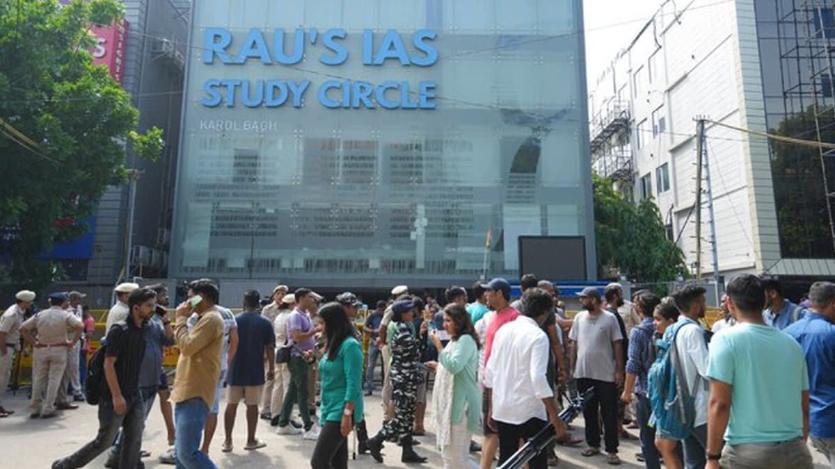 Delhi Coaching Centre Deaths: 10-12 लोग अभी भी लापता, आंकड़े छुपा रही है सरकार... सांसद पप्पू यादव का बड़ा दावा