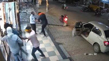 Rajasthan Robbery Case: भिवाड़ी डकैती कांड के विरोध में व्यापारियों ने किया प्रोटेस्ट, 24 घंटे बाद भी नहीं पकड़े गए आरोपी; देखें CCTV VIDEO