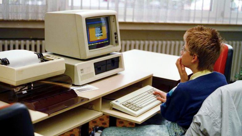 Computer Invented: 1981 में आज ही के दिन लांच किया गया था ऐसा कंप्यूटर, जिसकी वजह से दुनिया में संभव हो पाई संचार क्रांति