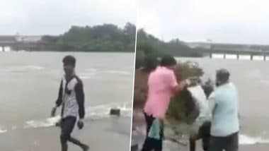 Viral Video: उफनती नदी से स्टाइल मारते हुए चलकर आ रहा था युवक, लोगों ने की जमकर पिटाई, सोशल मीडिया पर वीडियो वायरल