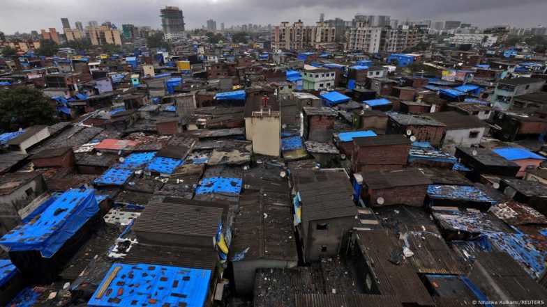 क्यों अटक गई है अदाणी की धारावी पुनर्वास योजना