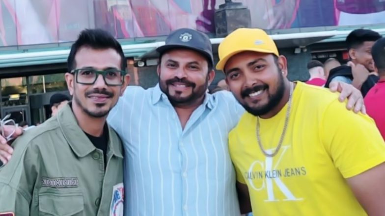 EPL 2024: इंग्लिश प्रीमियर लीग&nbsp;का मैच देखने पहुंचें Yuzvendra Chahal और Prithvi Shaw, मैनचेस्टर यूनाइटेड के&nbsp;होम ग्राउंड&nbsp;के बाहर दिए पोज, देखें तस्वीरें