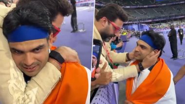 Neerja Chopra ने Olympic में जीता सिल्वर मेडल, Abhishek Bachchan ने गले लगाकर दी बधाई (Watch Video)