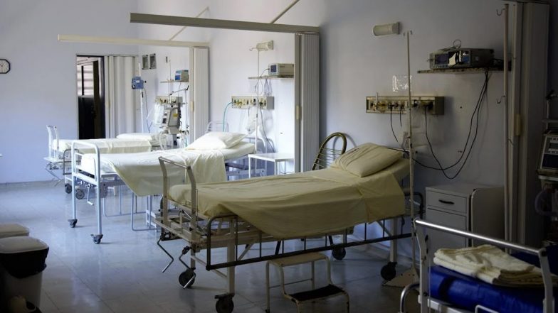 Mathura Food Poisoning: मथुरा में कूटू के आटे से बने पकोड़े खाने वाले 50 लोगों की तबीयत बिगड़ी, अस्पताल में भर्ती