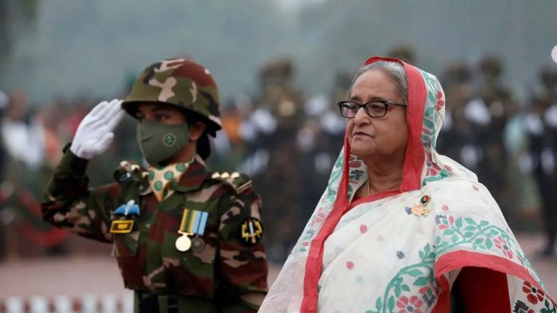 Bangladesh Crisis: हिंडन एयर बेस के सेफ हाउस में बिताई शेख हसीना ने रात, आगे की स्थिति अभी स्पष्ट नहीं