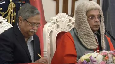 Bangladesh New Chief Justice: ओबैदुल हसन के इस्तीफे के बाद सैयद रेफात अहमद बांग्लादेश के नए चीफ जस्टिस बने, राष्ट्रपति शहाबुद्दीन ने दिलाई शपथ; VIDEO