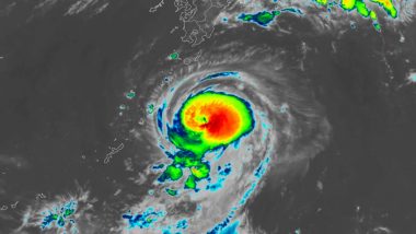 Japan Typhoon Warning: जापान में भयंकर तूफान की चेतावनी! तबाही के डर से हजारों लोगों सुरक्षित स्थानों पर पहुंचाया गया