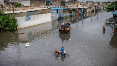 Gujarat Rains: गुजरात को बारिश से अभी नहीं मिलेगी राहत, IMD ने फिर जारी किया रेड अलर्ट