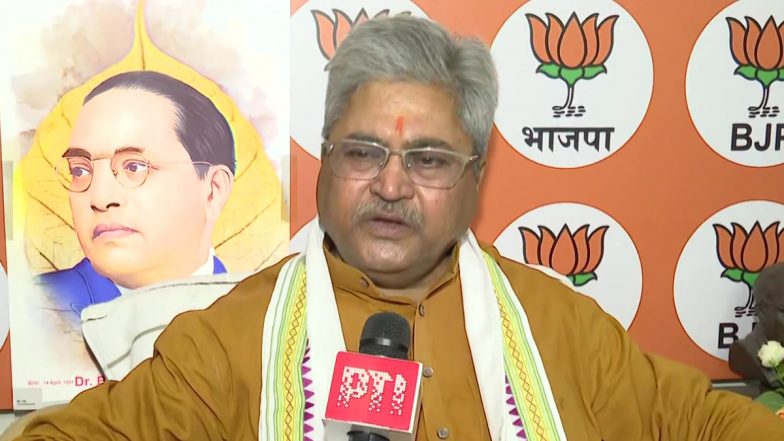 आम आदमी पार्टी अपनी जिम्मेदारियों से मुंह मोड़ लेती है: दुष्यंत गौतम