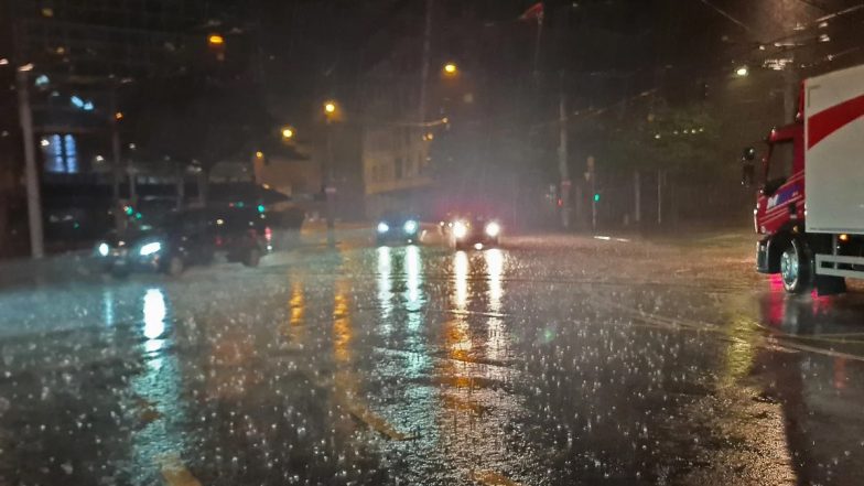Kerala Heavy Rain: IMD का रेड अलर्ट, केरल के वायनाड समेत 4 जिलों में आज हो सकती है भारी बारिश, कई डिस्ट्रिक्ट में स्कूल और कॉलेज बंद रखने की घोषणा