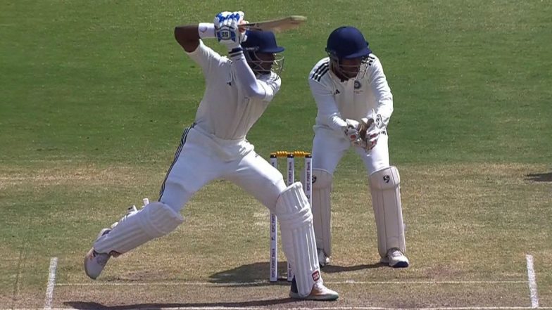India-B vs India-D, Duleep Trophy 2024 5th Match Day 3 Stumps Scorecard: तीसरे दिन का खेल हुआ खत्म, इंडिया डी ने बनाई 311 रनों की मजबूत बढ़त, रिकी भुई शतक जड़ने के करीब; यहां देखें तीसरे दिन का स्कोरकार्ड
