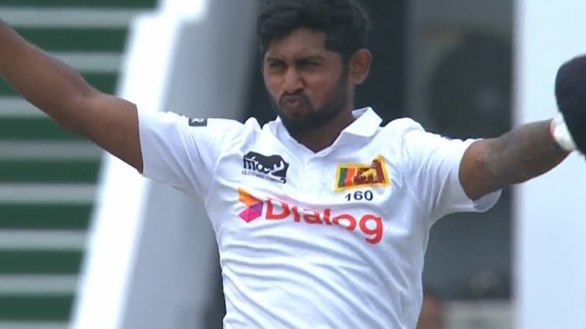 SL vs NZ 2nd Test 2024: न्यूजीलैंड के खिलाफ दूसरे टेस्ट के पहली पारी में श्रीलंका के बल्लेबाजों ने मचाया कोहराम, दिनेश चंदिमल के बाद कामिंडू मेंडिस ने शतक जड़ तोड़ें कई रिकॉर्ड, देखें चाय ब्रेक तक का स्कोरकार्ड