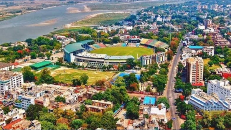 IND vs BAN 2nd Test 2024 Live Toss Updates: भारत बनाम बांग्लादेश दूसरे टेस्ट पर लगी बारिश की नजर, आउटफील्ड गीली होने के कारण टॉस में देरी