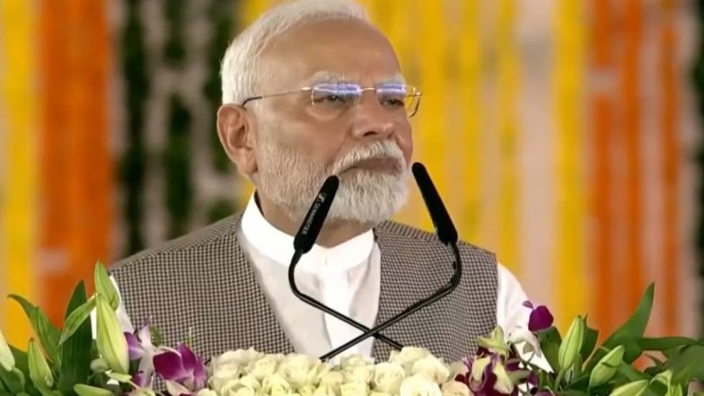 Republic Day 2025: PM मोदी ने गणतंत्र दिवस पर देशवासियों को शुभकामनाएं दीं, संविधान निर्माताओं को नमन किया