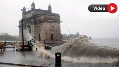 Mumbai Weather Update: मुंबई में बारिश और हाई टाइड का अलर्ट! वीडियो में देखें मरीन ड्राइव पर समुद्री लहरों का खतरनाक नजारा