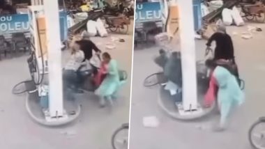 Viral Video: पेट्रोल पंप पर बोतल में दे रहा था कर्मचारी एक को पेट्रोल, पीछे से अचानक महिला ने चढ़ा दी स्कूटी, देखें आगे क्या हुआ