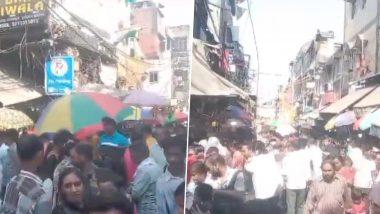 Sadar Bazar Delhi: दिल्ली के सदर में मच रहा 'गदर', दिवाली से पहले बाजार में लोगों की भारी भीड़; शॉपिंग के लिए जानें से पहले पढ़ लें ये खबर (Watch Video)