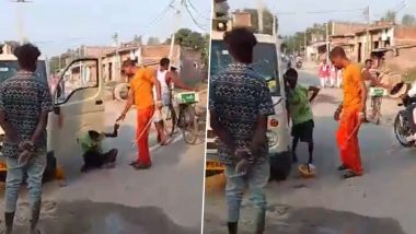 Video: मानसिक बीमार बच्चे के साथ दबंग ने की बीच सड़क पर जमकर मारपीट, लोग देखते रहे तमाशा, उत्तरप्रदेश के महाराजगंज का वीडियो हुआ वायरल