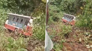 Raigad Bus Accident Video: रायगढ़ में भीषण सड़क हादसा! एसटी बस 50 फीट नीचे खाई में गिरी, 8 महिलाएं घायल