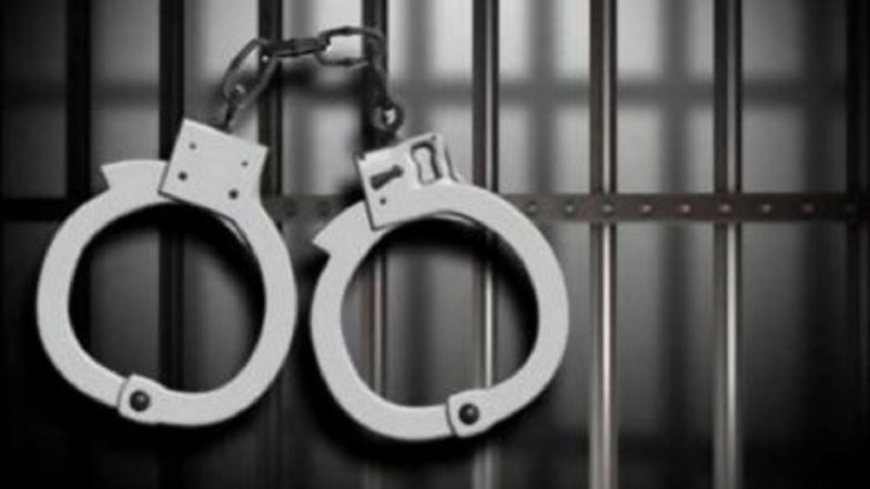 Ghaziabad: पुलिस के साथ मुठभेड़ में गोकशी करने वाले दो आरोपी गिरफ्तार