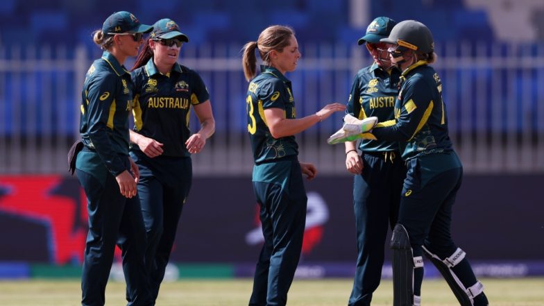 India Women vs Australia Women, 18th Match Live Score Update: टीम इंडिया की पारी लड़खड़ाई, सोफी मोलिनक्स ने दीप्ति शर्मा को बनाया अपना शिकार