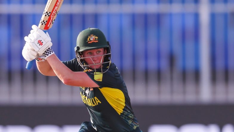 AUS W vs ENG W, 3rd T20I Match 2025 1st Inning Scorecard: तीसरे टी20 मुकाबले में ऑस्ट्रेलिया ने इंग्लैंड को दिया 163 रनों का लक्ष्य, बेथ मूनी ने खेली धमाकेदार पारी; यहां देखें पहली इनिंग का स्कोरकार्ड
