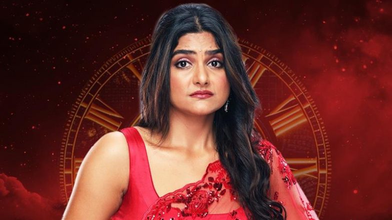 Bigg Boss 18: वायरल भाभी Hema Sharma बनीं सलमान खान के शो से बाहर होने वाली पहली प्रतियोगी, निजी जीवन को लेकर भी चर्चा में