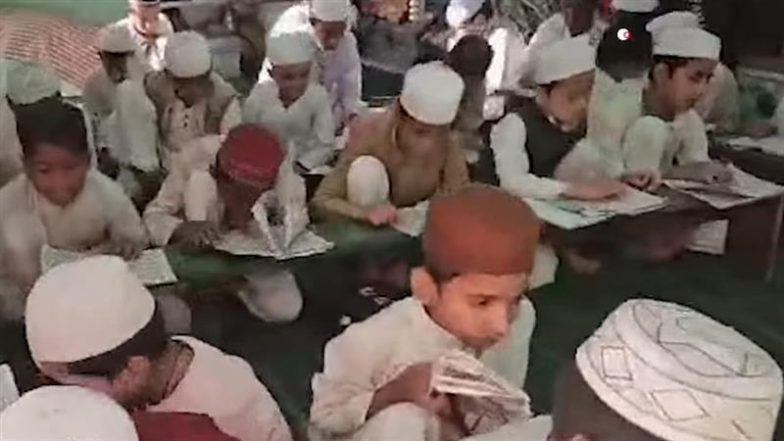 Sanskrit Education in Madrasas: उत्तराखंड मदरसा बोर्ड का फैसला, प्रदेश के मदरसों में उर्दू और अरबी के साथ अब संस्कृत भी पढ़ाई जाएगी; VIDEO
