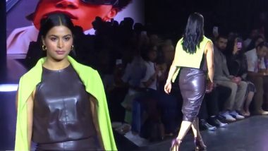 Manu Bhaker Ramp Walk Video: मनु भाकर ने लैकमे फैशन वीक में रैंप पर बिखेरा जलवा, देखें ओलंपिक मेडलिस्ट का नया अवतार