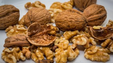 Walnut Benefits on Health: स्वस्थ दिल और दिमाग के लिए रामबाण है मस्तिष्क जैसा दिखने वाला यह ड्राई फ्रूट