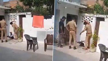 VIDEO: यूपी पुलिस के सब-इंस्पेक्टर ने शराबी युवक को बेल्ट से पीटा, दो महीने पुरानी घटना का वीडियो अब वायरल