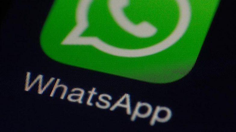WhatsApp Blocked: इन मोबाइल फ़ोन पर अब नहीं चलेगा व्हाट्सएप, सैकड़ो यूजर्स को होगी परेशानी, अपडेट होना हो जाएगा बंद