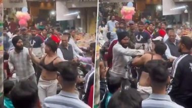 Panipat Reels Video: महिलाओं के अंडरगारमेंट्स पहनकर बाजार में बना रहा था REEL, दुकानदारों ने कर दी पिटाई; हाथ जोड़कर माफी मांगने लगा शख्स