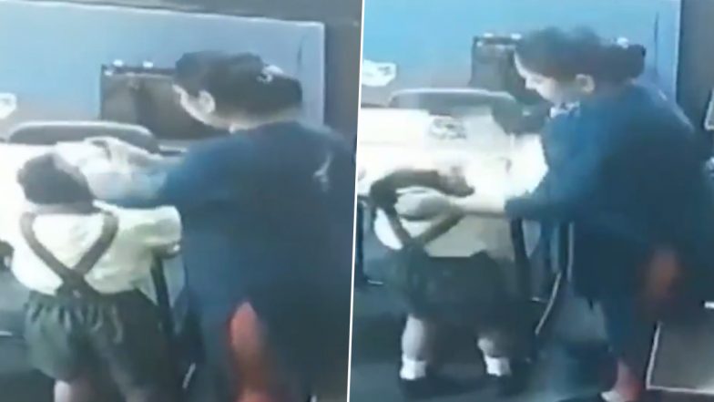 VIDEO: कानपुर में महिला टीचर ने नर्सरी के छोटे से बच्चे को बेरहमी से पीटा, सीसीटीवी देखकर माता पिता भड़के, परिजनों ने पुलिस में दर्ज की शिकायत
