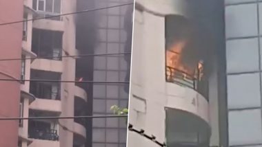 Lucknow Fire Incident: लखनऊ के चिनहट स्थित सूर्या अपार्टमेंट में लगी भीषण आग, दमकल विभाग ने संभाला मोर्चा; VIDEO