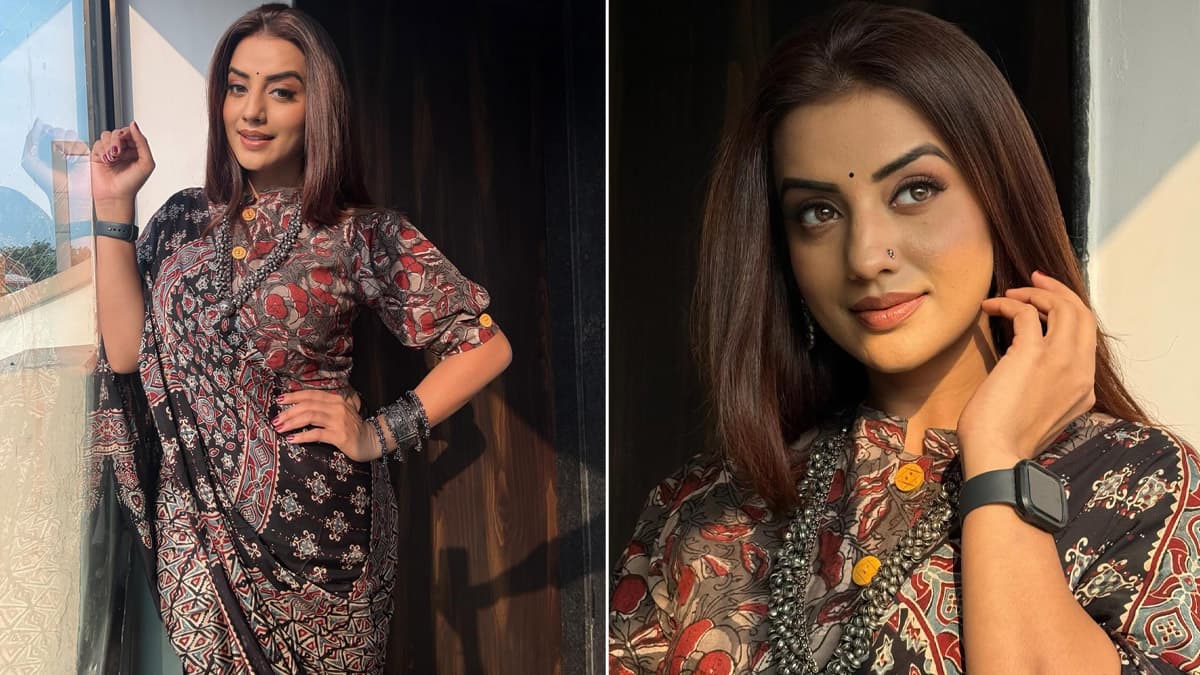 आरा में मंच से भड़कीं Akshara Singh