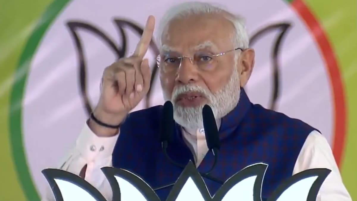 आतंकवादी अब अपने घरों में असुरक्षित महसूस कर रहे हैं: प्रधानमंत्री मोदी