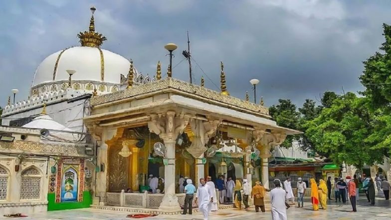 अजमेर दरगाह का होगा सर्वे? शिव मंदिर होने का दावा करने वाली याचिका कोर्ट ने की मंजूर