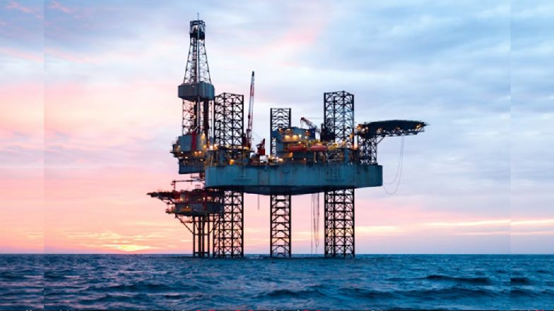 Crude Oil Prices Fell: तेल की कीमतें गिरीं, ग्लोबल डिमांड पर मंडराया खतरा; ट्रंप के टैरिफ का दिखा असर