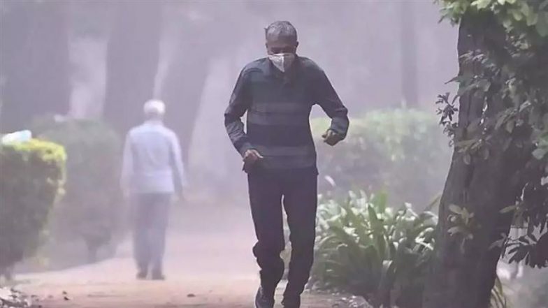 Air Pollution: बढ़ते प्रदूषण में मॉर्निंग वॉक करना कितना सुरक्षित? जानें सुबह नहीं तो किस वक्त करें सैर
